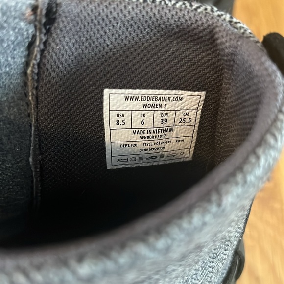 Eddie Bauer riding-boot inspired leather; black/gray - Picture 6 of 6